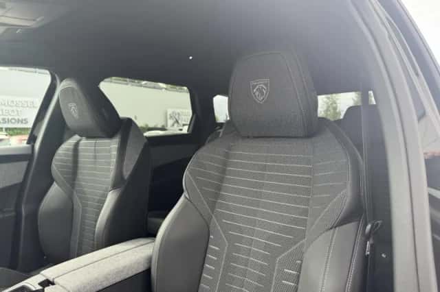 Peugeot 5008 (2025) thumbnail 33