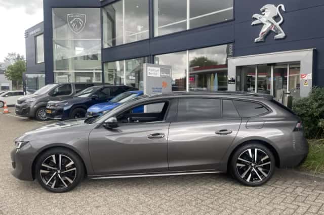 Peugeot 508 (2022) thumbnail 4