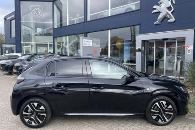 Peugeot 208 (2025) thumbnail 6