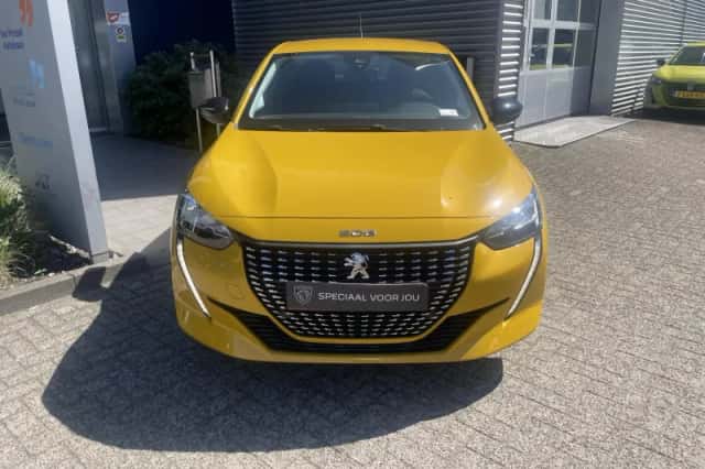Peugeot 208 (2022) thumbnail 5