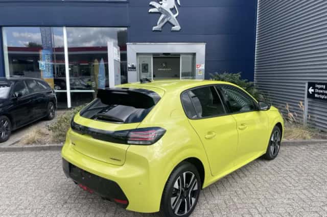 Peugeot 208 (2025) thumbnail 6