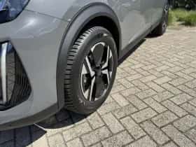 Peugeot 2008 (2025) thumbnail 9