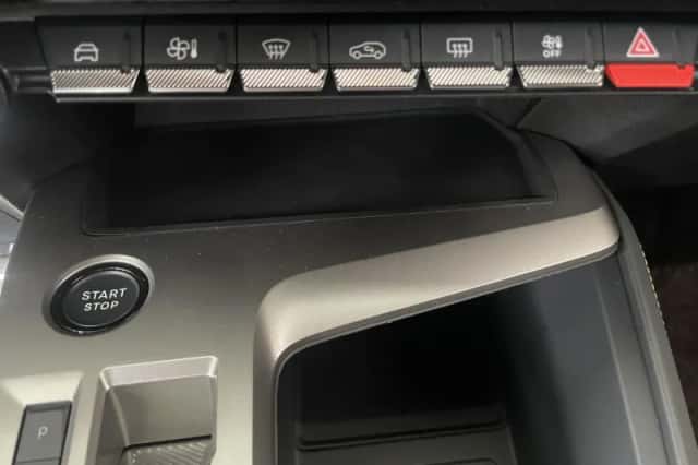 Peugeot 308 (2025) thumbnail 19
