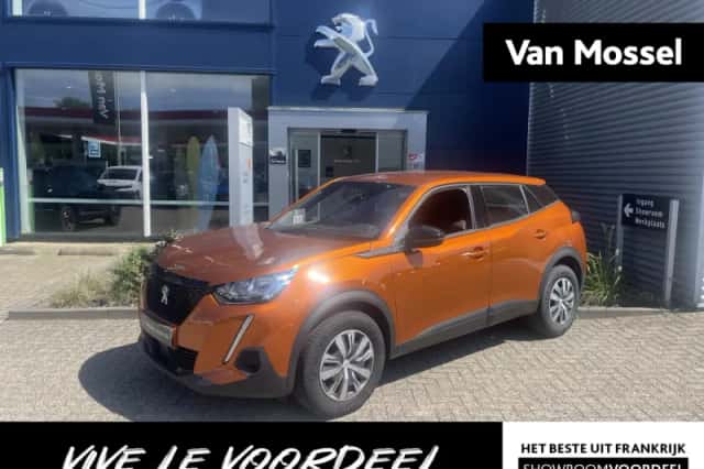 Peugeot 2008 (2022) thumbnail 1