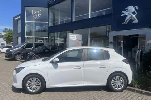 Peugeot 208 (2021) thumbnail 4