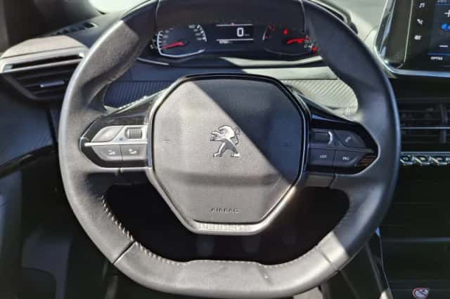 Peugeot 2008 (2023) thumbnail 11