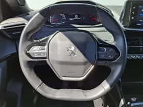 Peugeot 2008 (2023) thumbnail 11