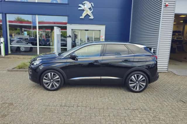 Peugeot 3008 (2020) thumbnail 3