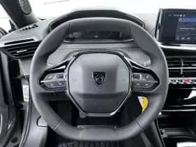 Peugeot 2008 (2024) thumbnail 16
