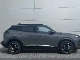 Peugeot 2008 (2024) thumbnail 4