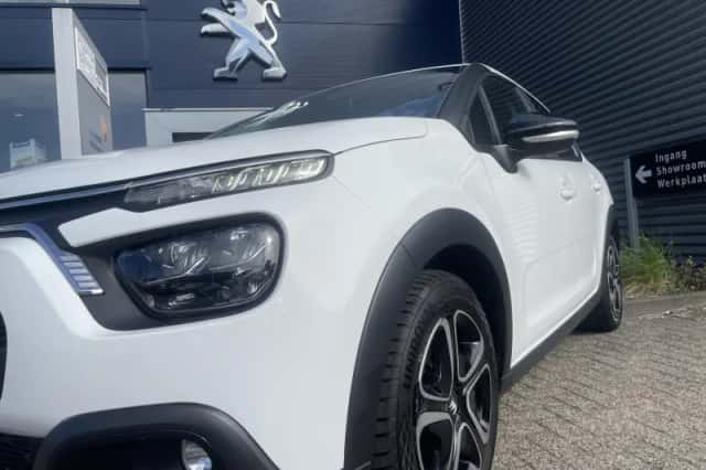 Citroën C3 (2022) thumbnail 3