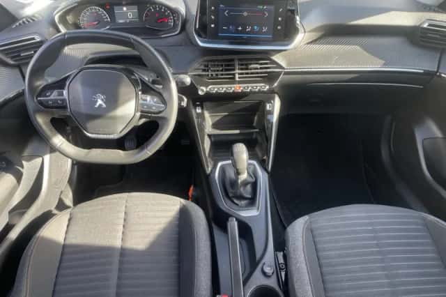 Peugeot 208 (2021) thumbnail 12