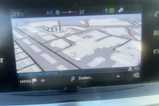 Peugeot 208 (2021) thumbnail 14