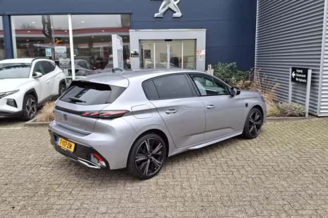 Peugeot 308 (2024) thumbnail 6