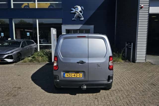 Peugeot Partner (2023) thumbnail 4
