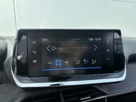 Peugeot 2008 (2022) thumbnail 18