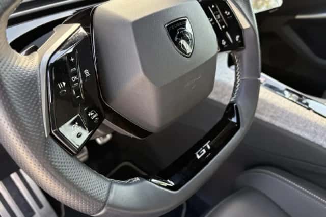 Peugeot 5008 (2025) thumbnail 12