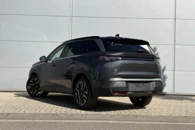 Peugeot 5008 (2025) thumbnail 4