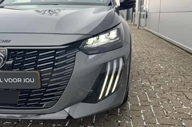 Peugeot 208 (2025) thumbnail 11