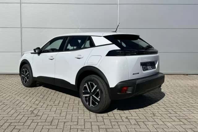 Peugeot 2008 (2025) thumbnail 4