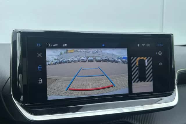 Peugeot 2008 (2023) thumbnail 16