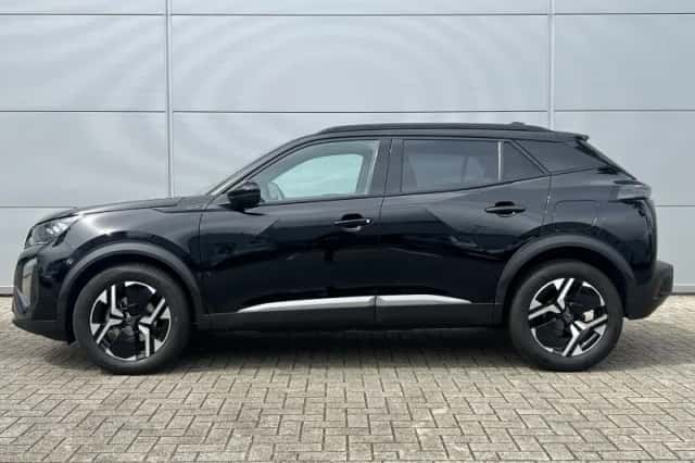 Peugeot 2008 (2023) thumbnail 3