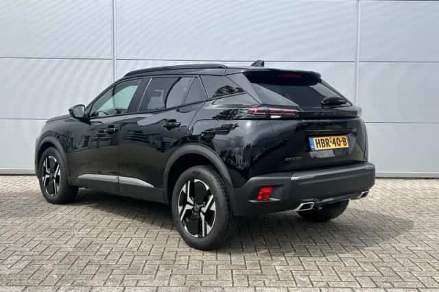 Peugeot 2008 (2023) thumbnail 4