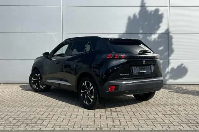 Peugeot e-2008 (2023) thumbnail 4