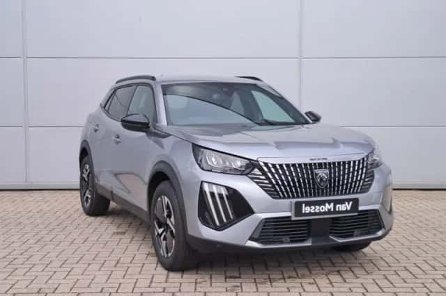 Peugeot 2008 (2024) thumbnail 4