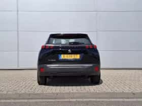 Peugeot e-2008 (2022) thumbnail 5