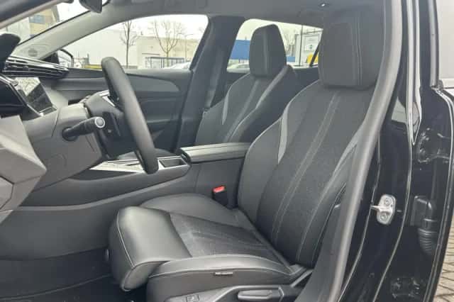 Peugeot 408 (2025) thumbnail 18