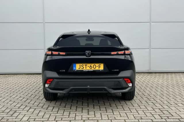 Peugeot 408 (2025) thumbnail 5