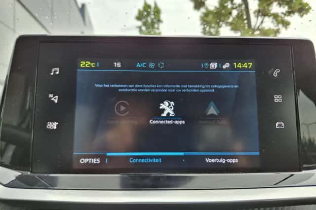 Peugeot e-208 (2023) thumbnail 16