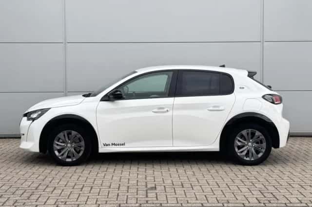Peugeot e-208 (2023) thumbnail 2