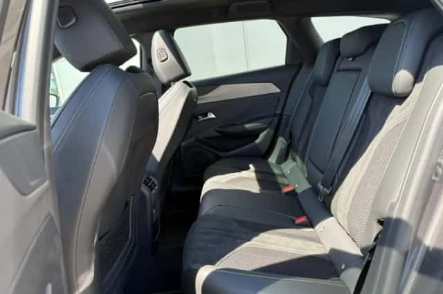 Peugeot 308 (2023) thumbnail 24