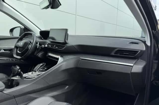 Peugeot 3008 (2022) thumbnail 13