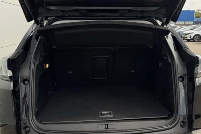 Peugeot 3008 (2022) thumbnail 16