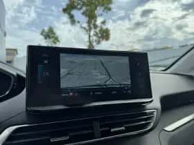 Peugeot 3008 (2022) thumbnail 23