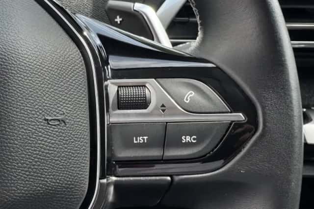 Peugeot 3008 (2022) thumbnail 29