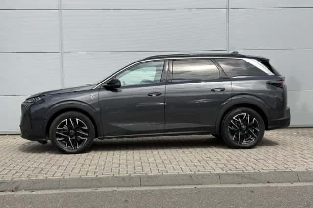 Peugeot 5008 (2025) thumbnail 3