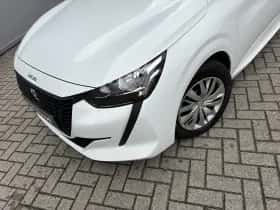 Peugeot 208 (2022) thumbnail 15
