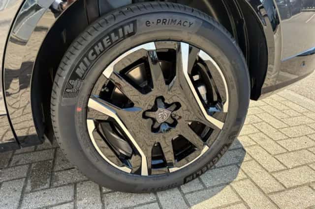 Peugeot E-5008 (2026) thumbnail 11