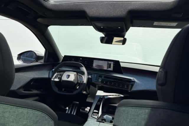 Peugeot E-5008 (2026) thumbnail 12