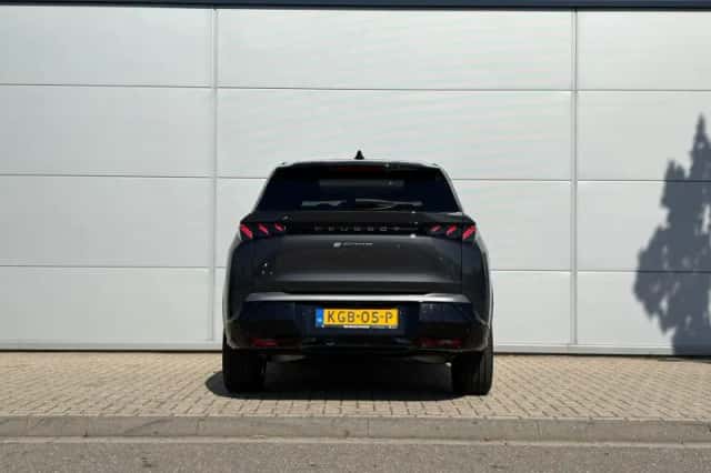 Peugeot E-5008 (2026) thumbnail 5