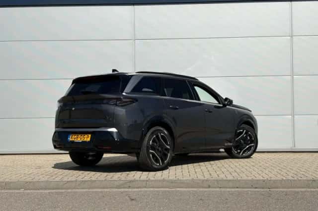 Peugeot E-5008 (2026) thumbnail 6