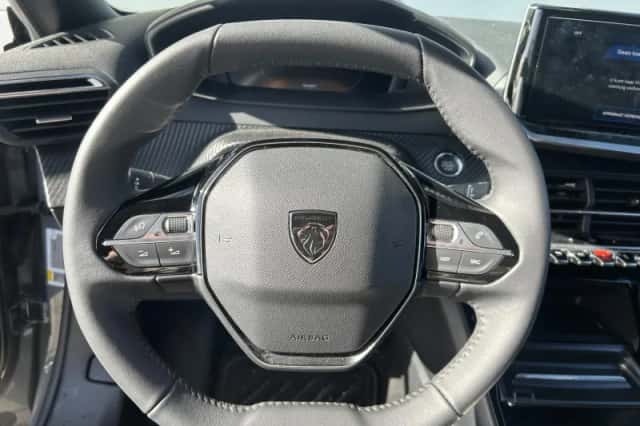Peugeot e-2008 (2025) thumbnail 12