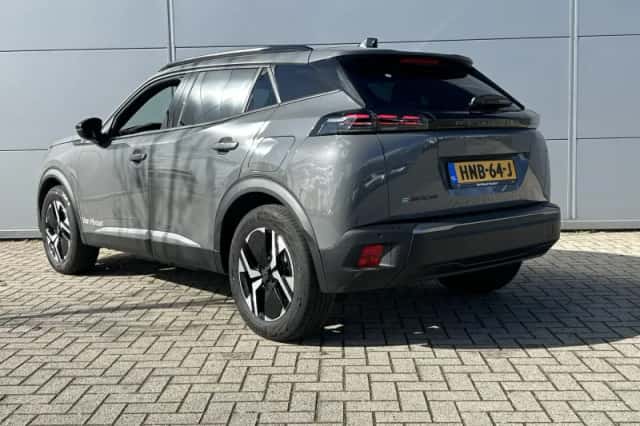 Peugeot e-2008 (2025) thumbnail 4