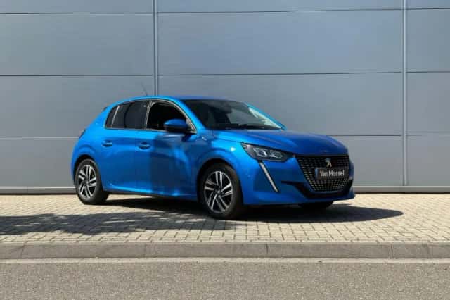Peugeot 208 (2021) thumbnail 8