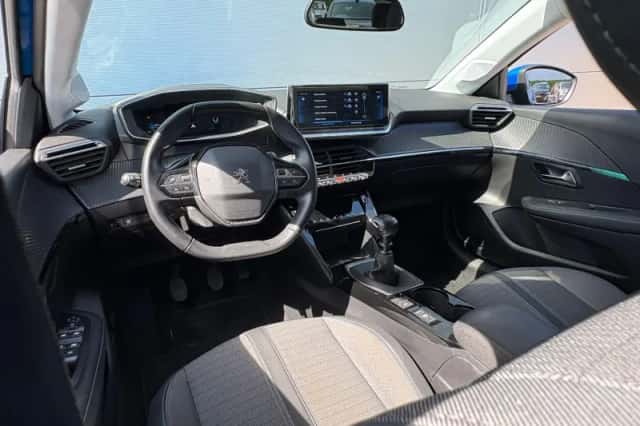 Peugeot 208 (2021) thumbnail 10