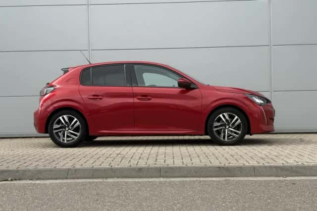 Peugeot 208 (2020) thumbnail 6